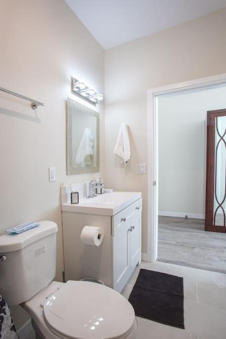 Next To San Diego Downtown - Cali King Size Studio Екстериор снимка